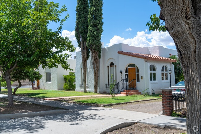 Alameda Depot offers beautiful Pueblo and Spanish Revival homes.