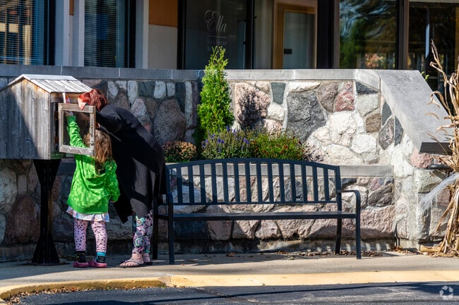 Local heritage and art exhibits fill the Ella Sharp Museum at Ella Sharp Park.