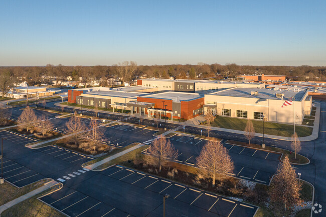 The teacher to student ratio is 4 to 1 at Northview High School.