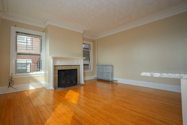 465 Park Dr unit 14, Boston, MA 02215 - photo 4