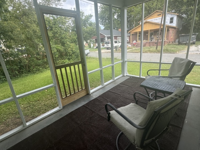 103 Walker St, Chester, SC 29706 - photo 2