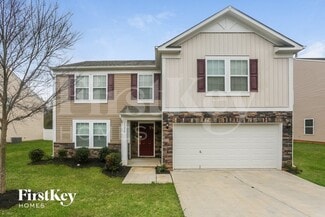 11016 Belmont Run Ln, Charlotte, NC 28213