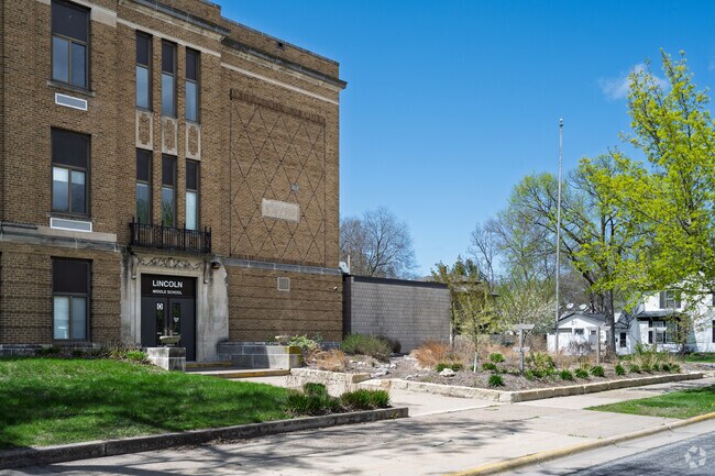 Lincoln Middle School is rated a B overall by Niche.