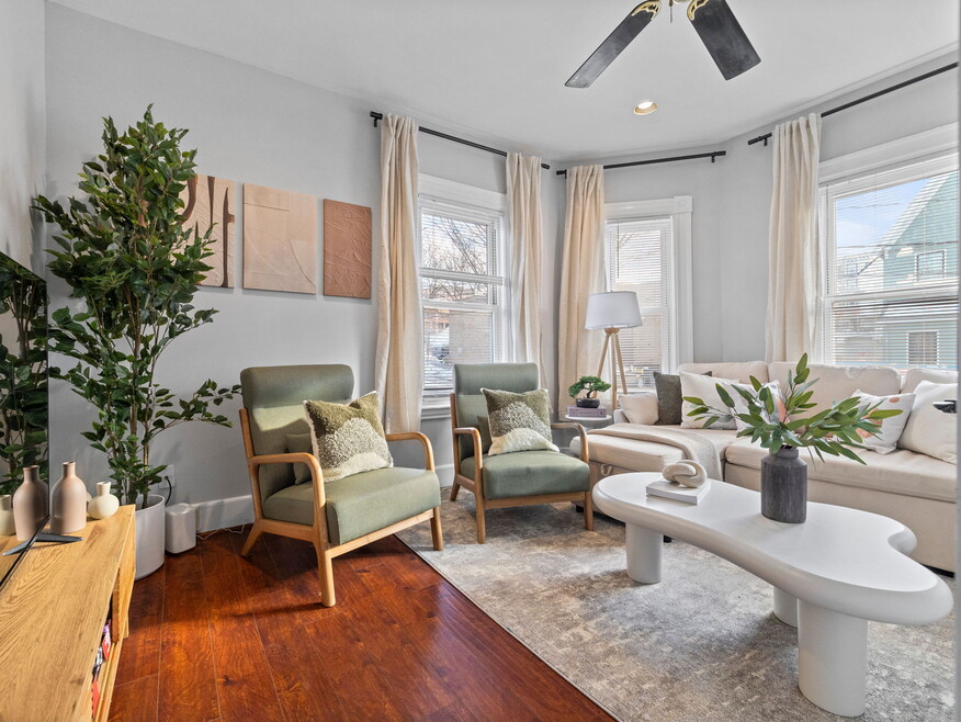 168 School St unit 2, Somerville, MA 02145 - photo 1