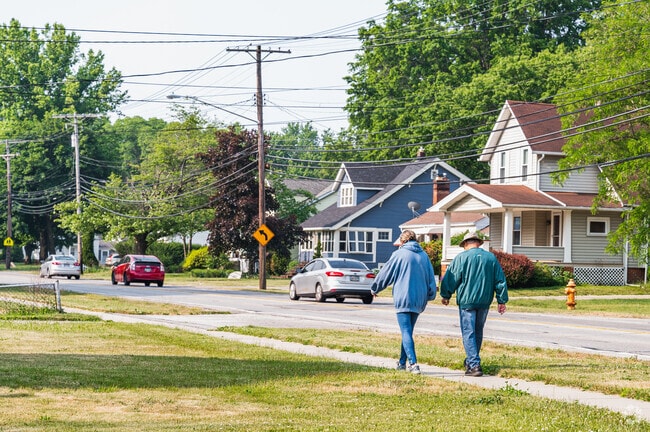 Sidewalks ring around every block in North Olmsted.
