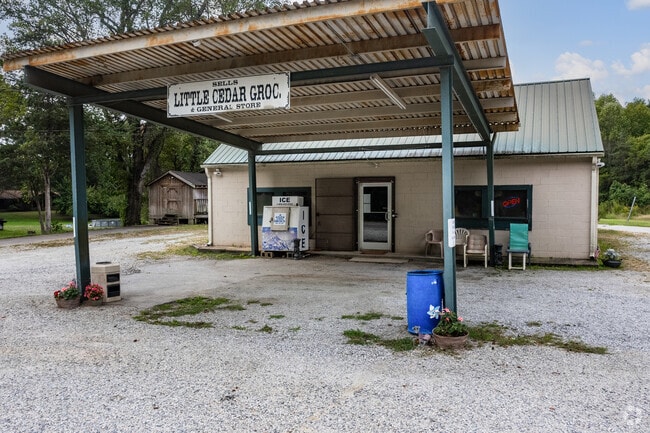 Little Cedar Grocery in Horneytown has live music on Monday nights.