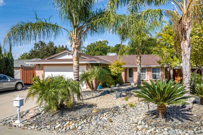 This ranch style home has low maintenance landscaping in Kirkland Place.