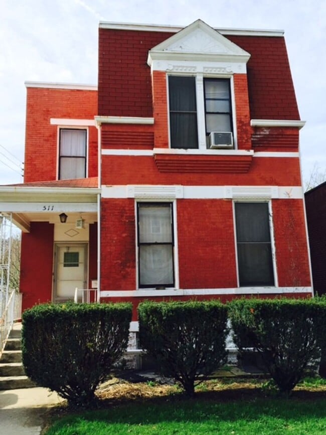 511 Lowell Ave, Cincinnati, OH 45220