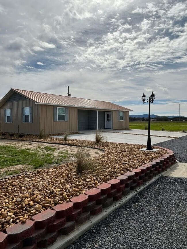 4870 County Road 71, Centre, AL 35960