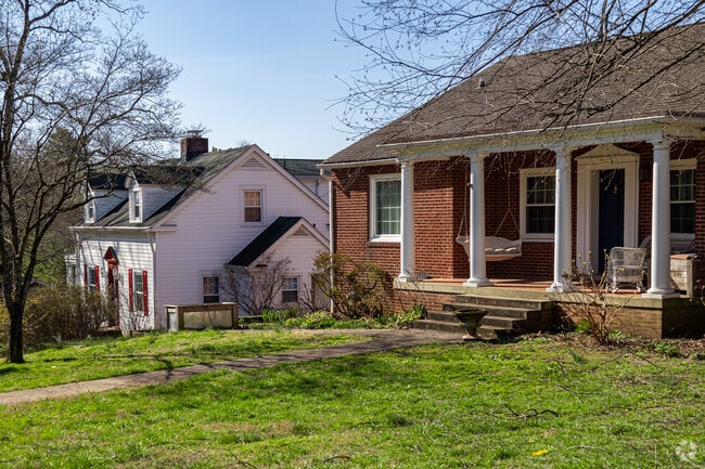 Cape Cod and traditional homes can be found scattered throughout Harrill Hills.