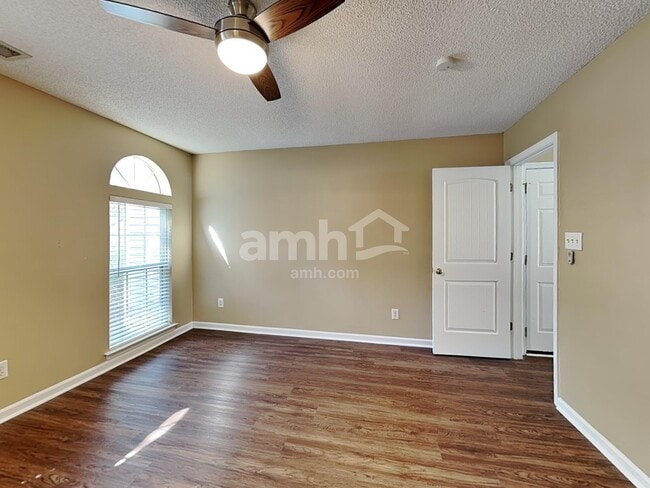 2206 Coatsdale Ln, Matthews, NC 28104 - photo 7