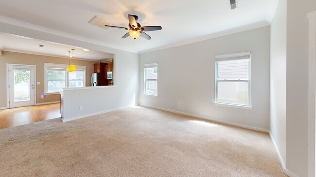 365 Battery Cir, Clover, SC 29710 - photo 2