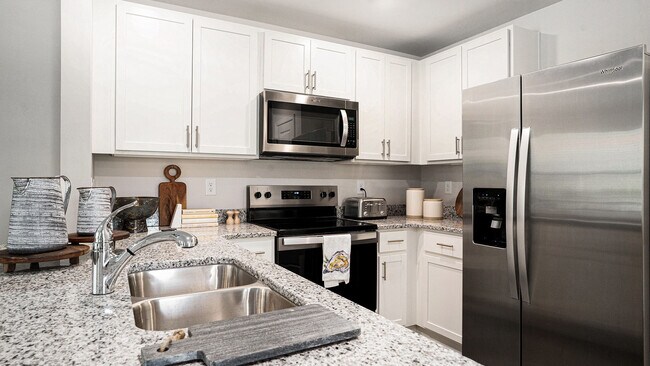 315 Honeystone St, Conway, SC 29526 - photo 4