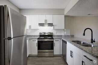 100-210 E University Blvd, Melbourne, FL 32901