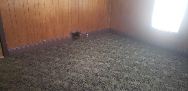 1105 W Main St unit 2nd floor, Collinsville, IL 62234 - photo 7