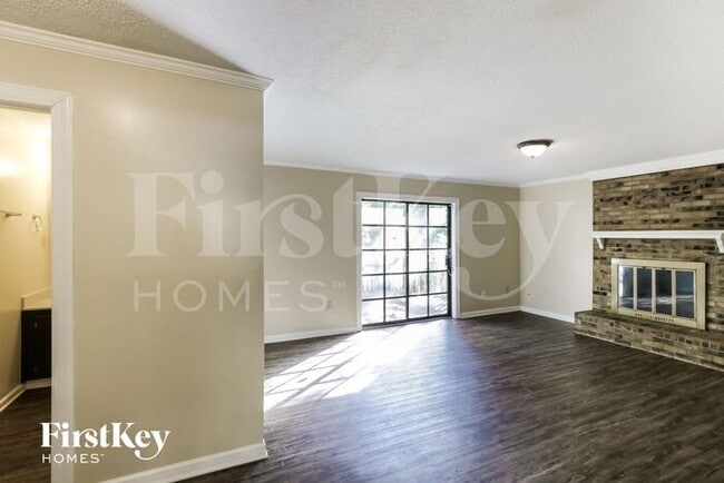 2984 Wood Thrush Dr, Memphis, TN 38134 - photo 2