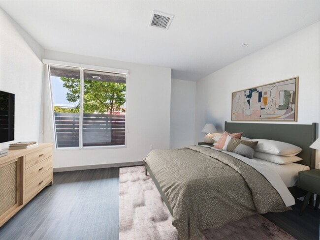 &Pico, Los Angeles, CA 90064 - photo 4