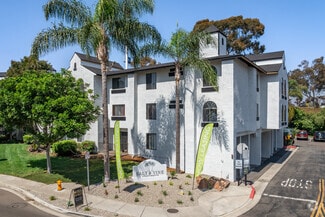 960 Vine St, Oceanside, CA 92054