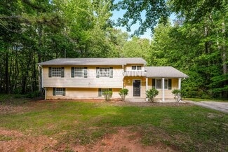 1034 Sandy Ridge Rd, McDonough, GA 30252