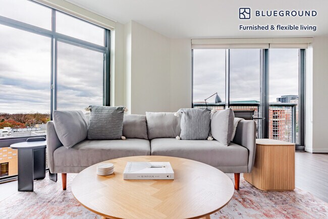 3444 Fairfax Dr unit FL9-ID1038, Arlington, VA 22201 - photo 2