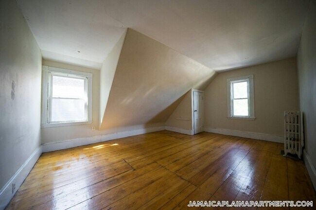 452 Centre St unit 2, Jamaica Plain, MA 02130 - photo 7