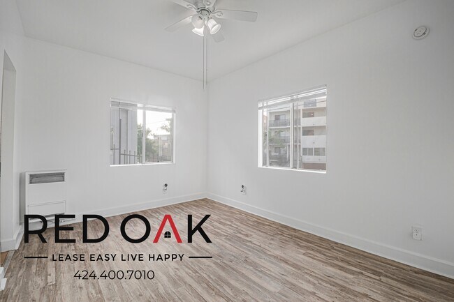 250 Loma Dr unit 104, Los Angeles, CA 90026 - photo 2