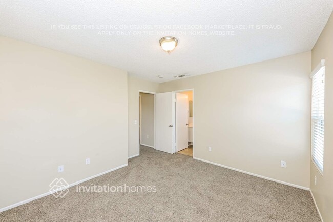 7839 Strathmore Rd, Highland, CA 92346 - photo 7