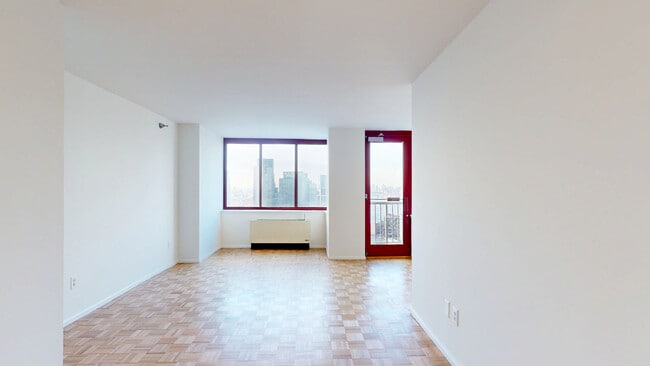 CityLights Building unit 35-L, Long Island City, NY 11109 - photo 2
