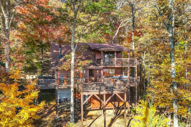 235 Arrowhead Pass, Blue Ridge, GA 30513 - photo 2