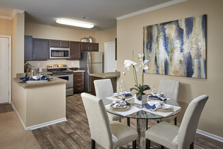 1250 S Dayton Ct, Denver, CO 80247