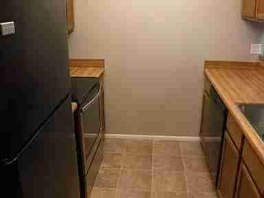 1600 Eastridge Dr unit 104, Anchorage, AK 99501 - photo 3