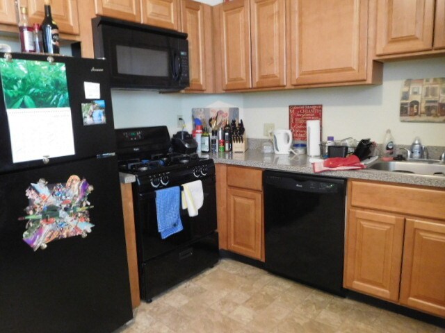 73 Empire St unit 4, Allston, MA 02134 - photo 1