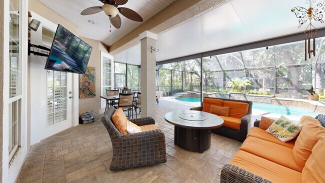 1576 Sandy Springs Dr, Fleming Island, FL 32003 - photo 2