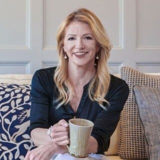 Jennifer Warner
