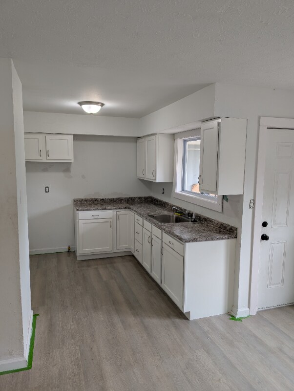 9338 Mt Auburn Ave unit 5, Cleveland, OH 44104 - photo 6