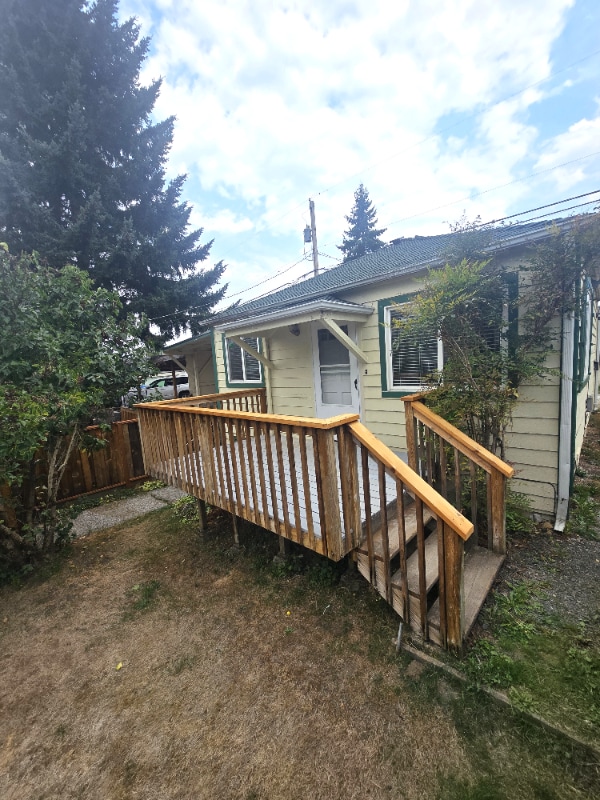 127 S Macleod Ave Unit B, Arlington, WA 98223