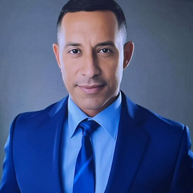 Agent Photo