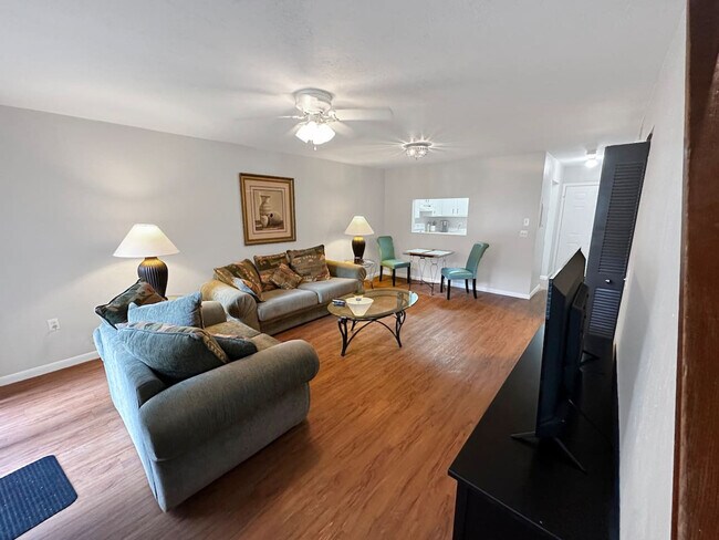 2300 SW 43rd St unit ID1359101P, Gainesville, FL 32607 - photo 6