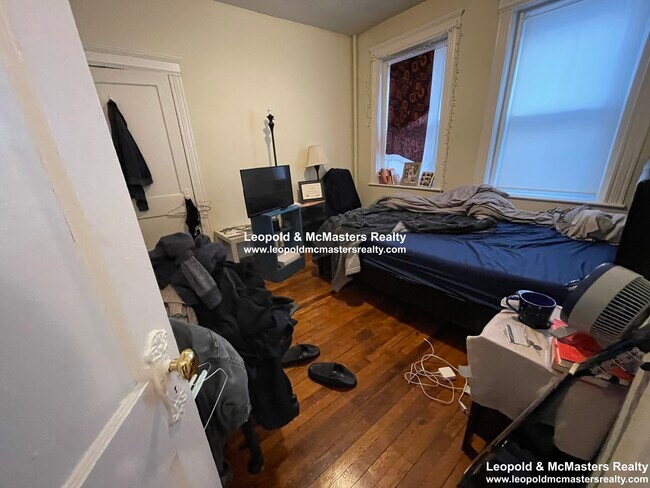 67 Gordon St unit 5, Boston, MA 02135 - photo 2