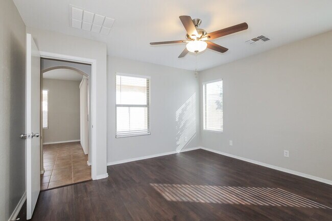 11755 W Banff Ln, El Mirage, AZ 85335 - photo 7