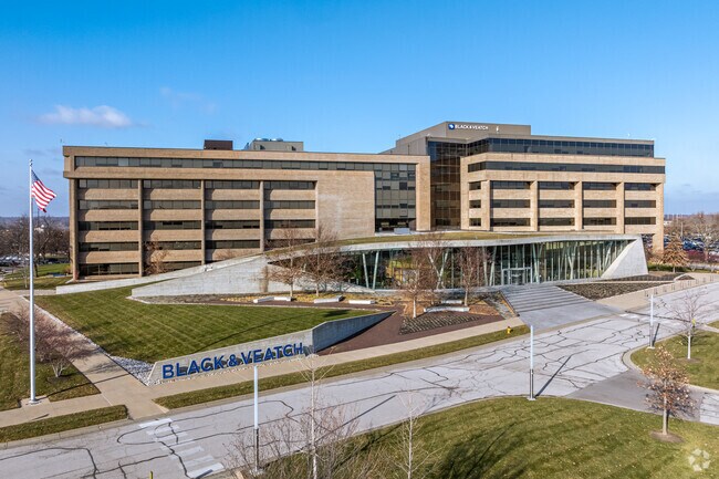Black & Veatch, an engineering & construction company has its headquarters in Overland Park.