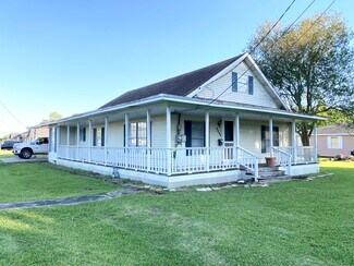 2503 Ave G, Nederland, TX 77627