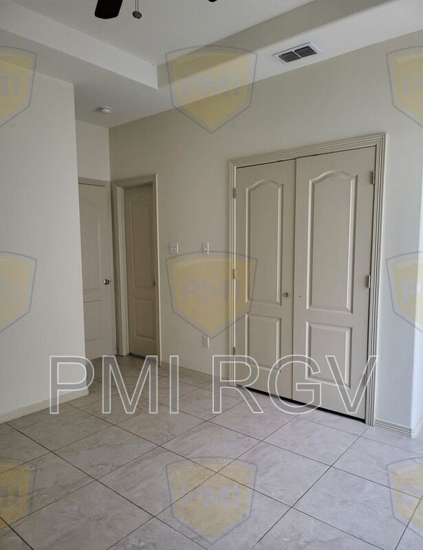 407 N Lotto Ln unit B, Edinburg, TX 78541 - photo 5