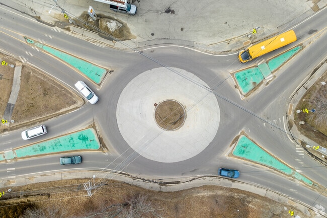 Routes 202 and 302 meet at the South Windham rotary, connecting Little Falls to nearby towns.