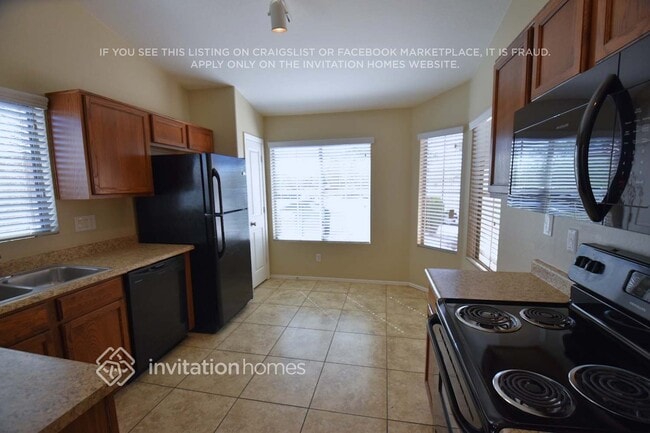 9903 W Trumbull Rd, Tolleson, AZ 85353 - photo 4