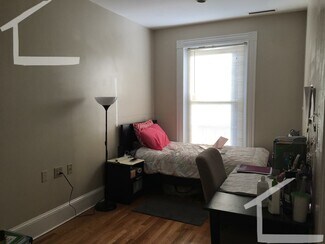 5 Symphony Rd Unit 3, Boston, MA 02115