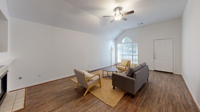 18330 Grove Brook Ln, Cypress, TX 77429 - photo 3