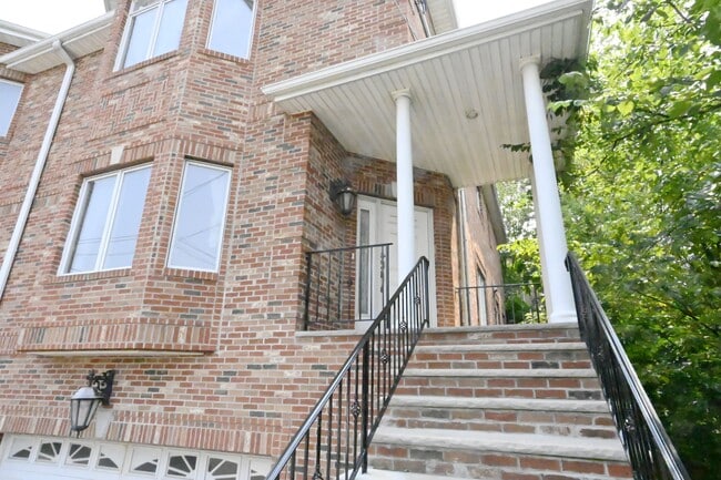 434B 7th St, Palisades Park, NJ 07650 - photo 2