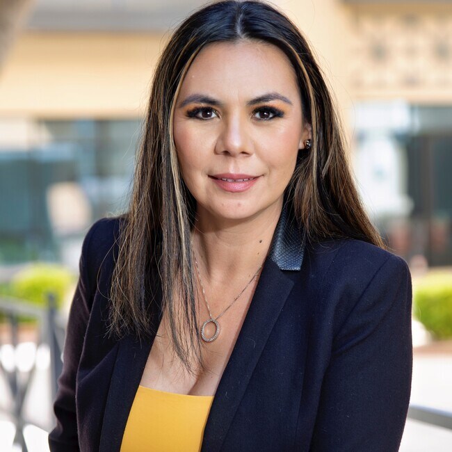Agent Photo