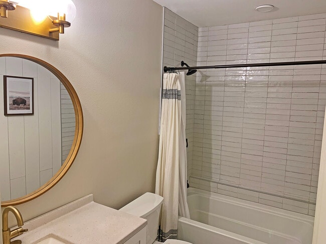 3467 W 71st St, Los Angeles, CA 90043 - photo 6